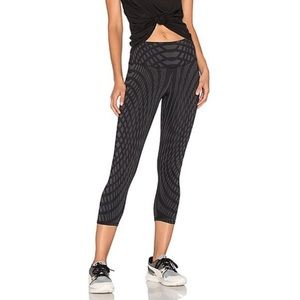 Alo geometric print design high waist leggings